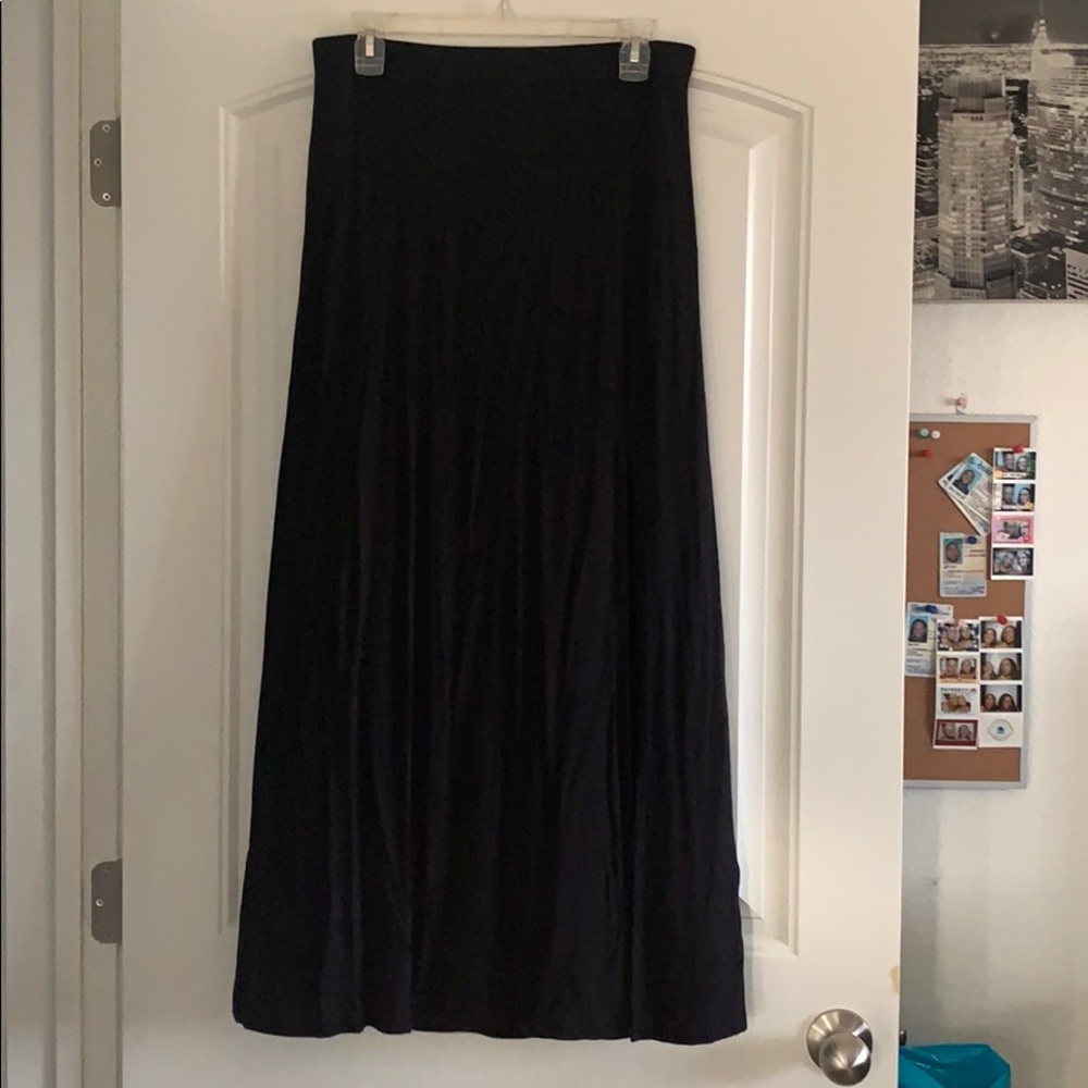 Black Maxi Skirt w/ Slit